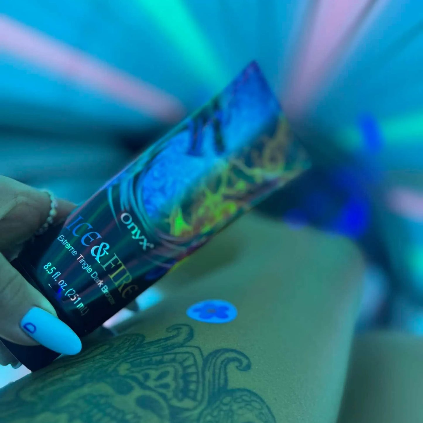 Ice & Fire Tingle Bronzer Sonnenbank Creme – Heiß & Kalt Bräunungskraft