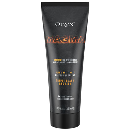 Produktaufnahme der Onyx Magma Triple Black Bronzer Tube auf weißem Hintergrund